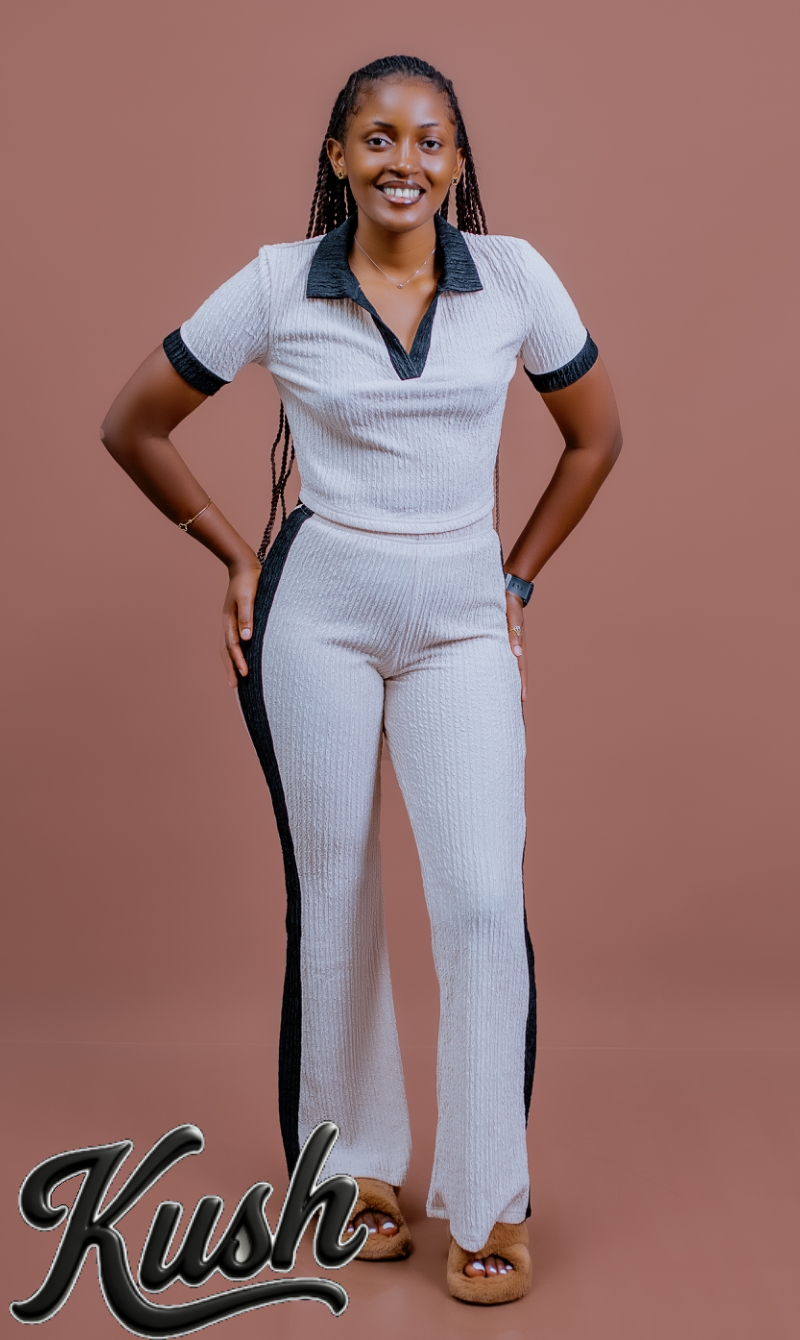 COMPLETE ACTIVEWEAR - front