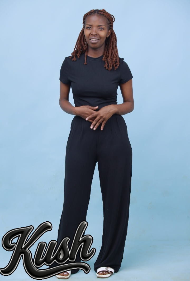 COMPLETE ACTIVEWEAR - front