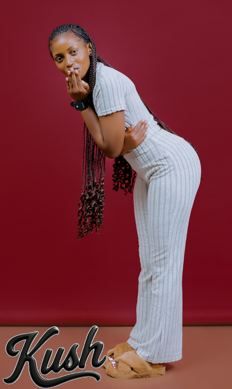 COMPLETE ACTIVEWEAR - right