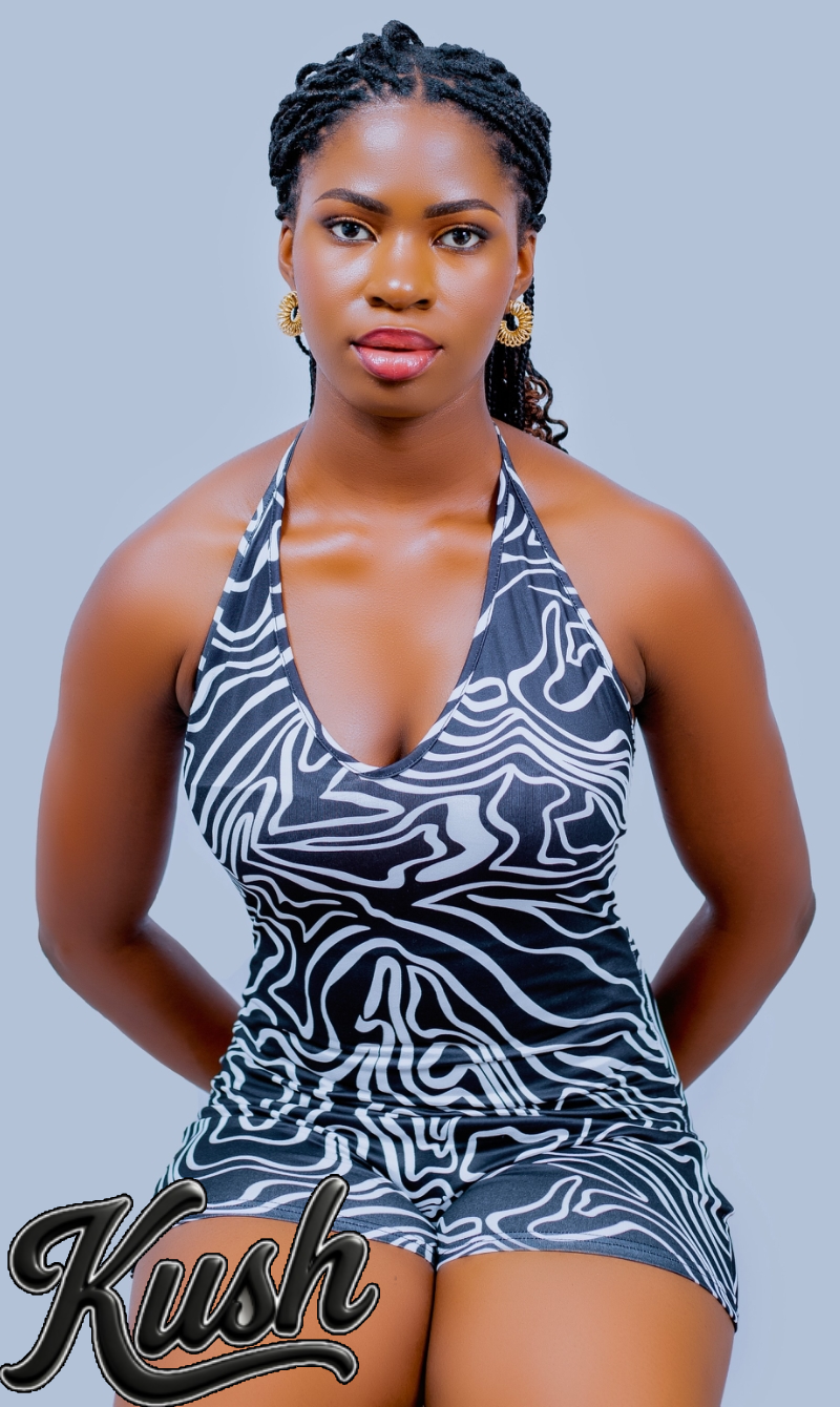 JUMPSUIT SHORT - right